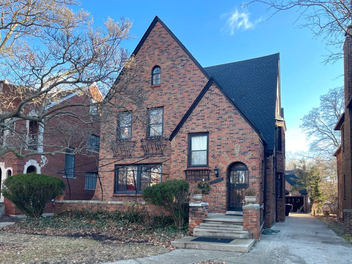 Apartment for rent at 16904 La Salle Ave, Detroit, MI 48221