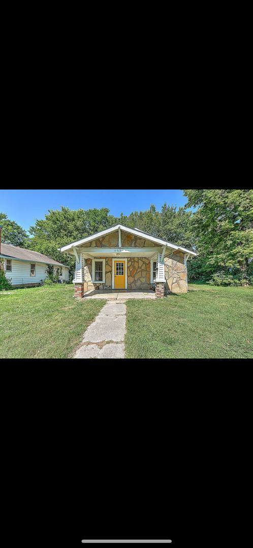 House for rent at 522 Spring St, Springdale, AR 72764