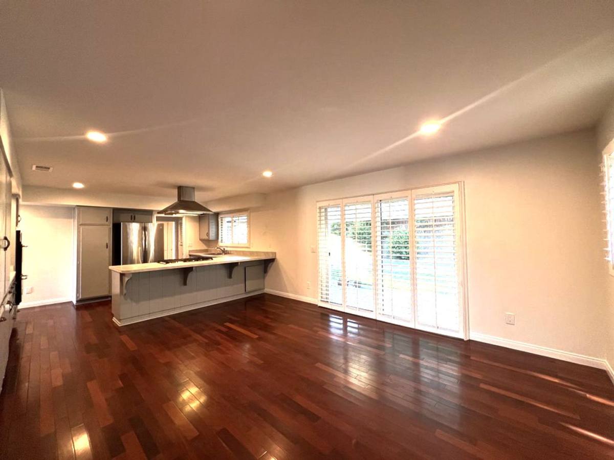 House for rent at 9402 Broadmoor Place, La Mesa, CA 91942