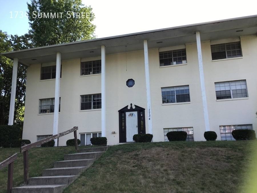 Apartment for rent at 1734 Summit St #A1, Columbus, OH 43201