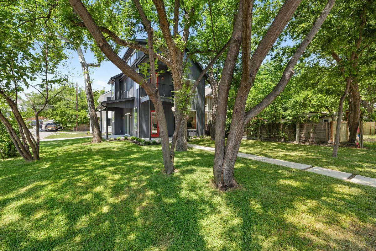 House for rent at 1800 Singleton Ave, Austin, TX 78702