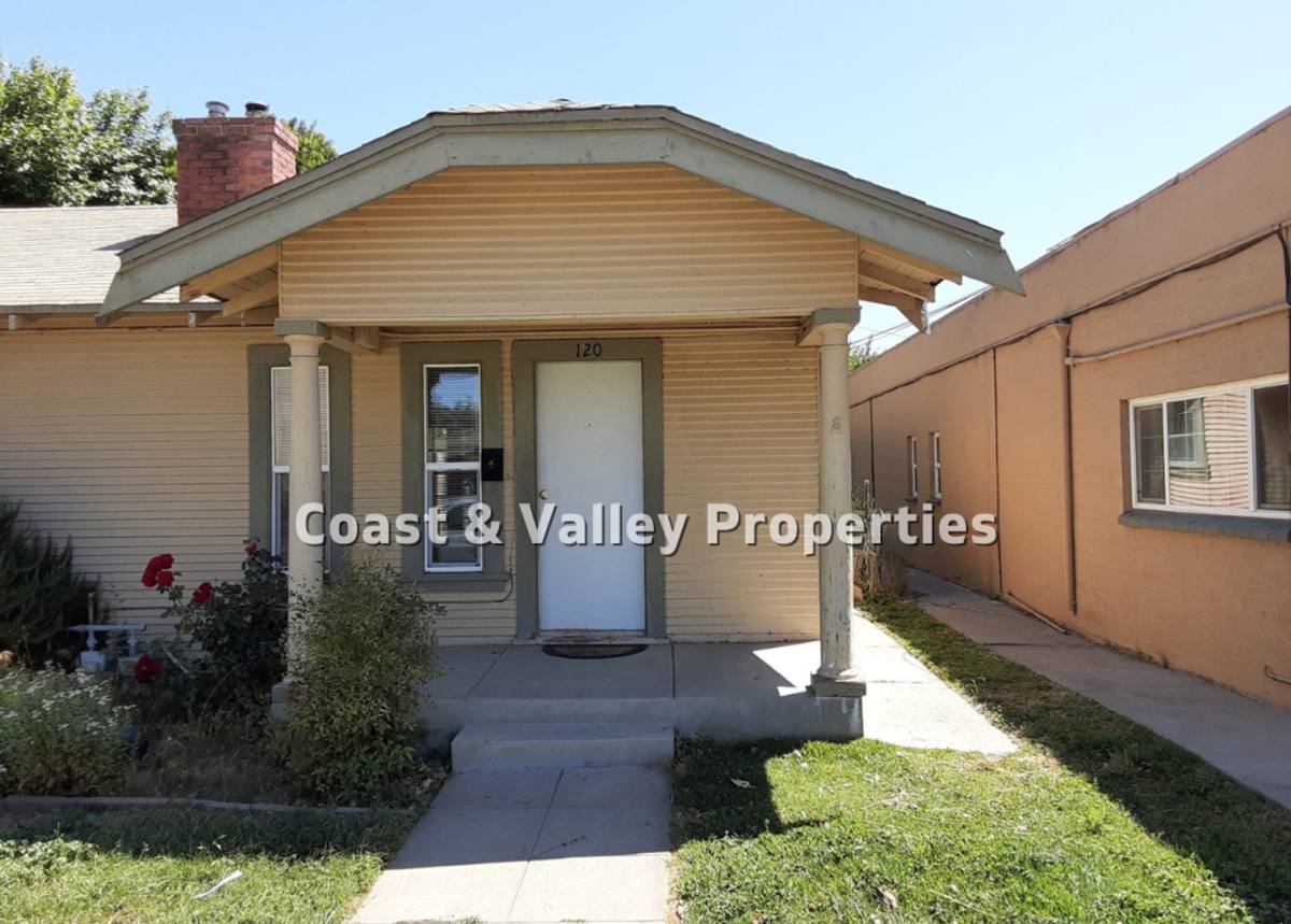 Apartment for rent at 120-122 N Mildred Ave, King City, CA 93930