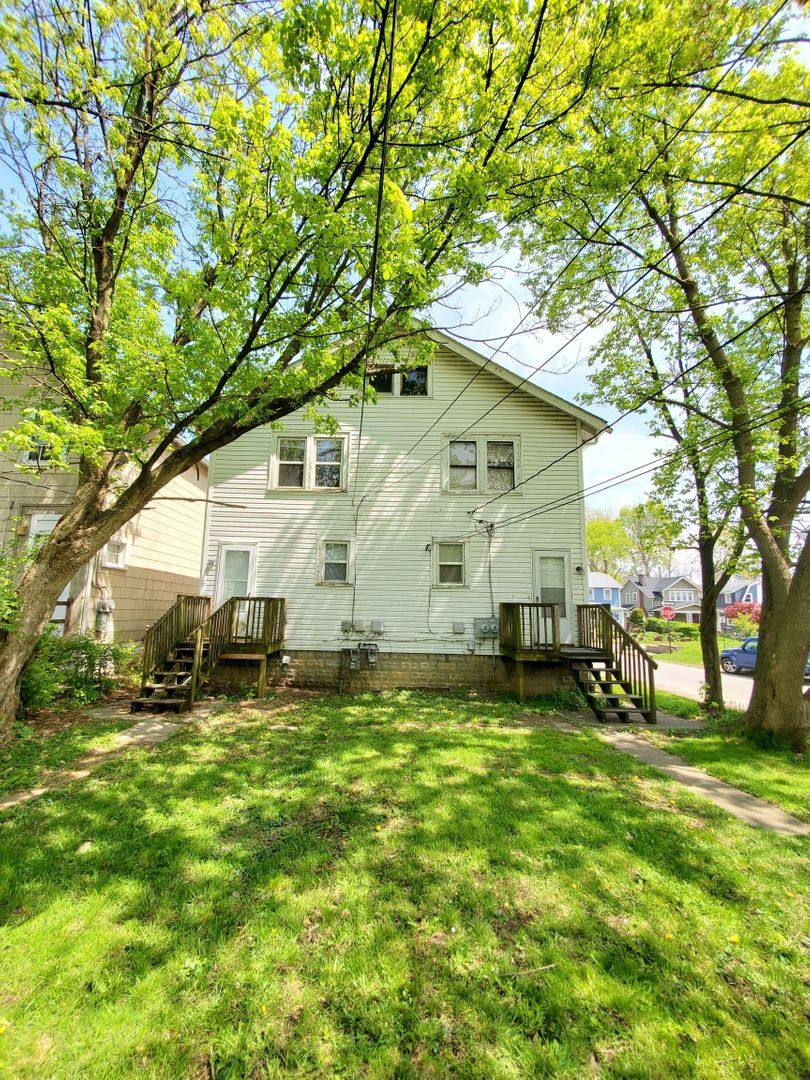 Apartment for rent at 1091-1093 S Champion Ave, Columbus, OH 43206