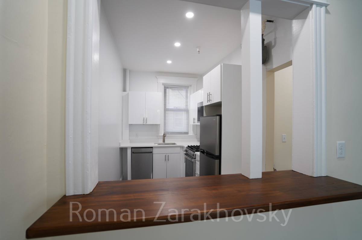 Apartment for rent at 4 Ayr Rd #1A, Brighton, MA 02135