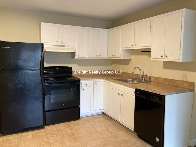 Apartment for rent at 89 Plympton St #9, Middleboro, MA 02346