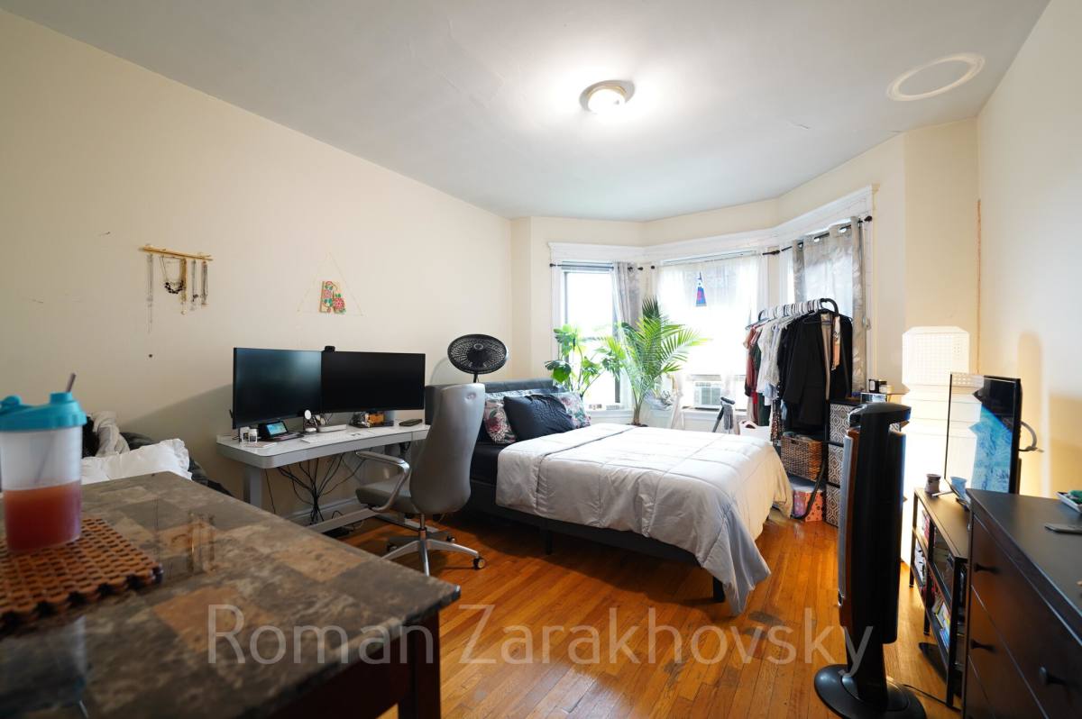 Apartment for rent at 2 Ayr Rd #45A, Brighton, MA 02135