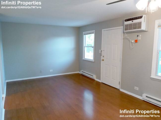 Apartment for rent at 474 W 14th Place #7, Chicago Heights, IL 60411