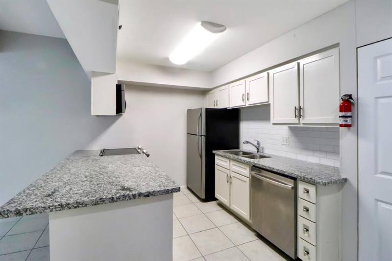 Condo for rent at 5929 Queensloch Dr #127, Houston, TX 77096