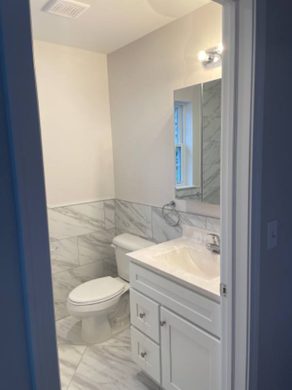 Apartment for rent at 10-12 Abbotsford Ave, Irvington, NJ 07111