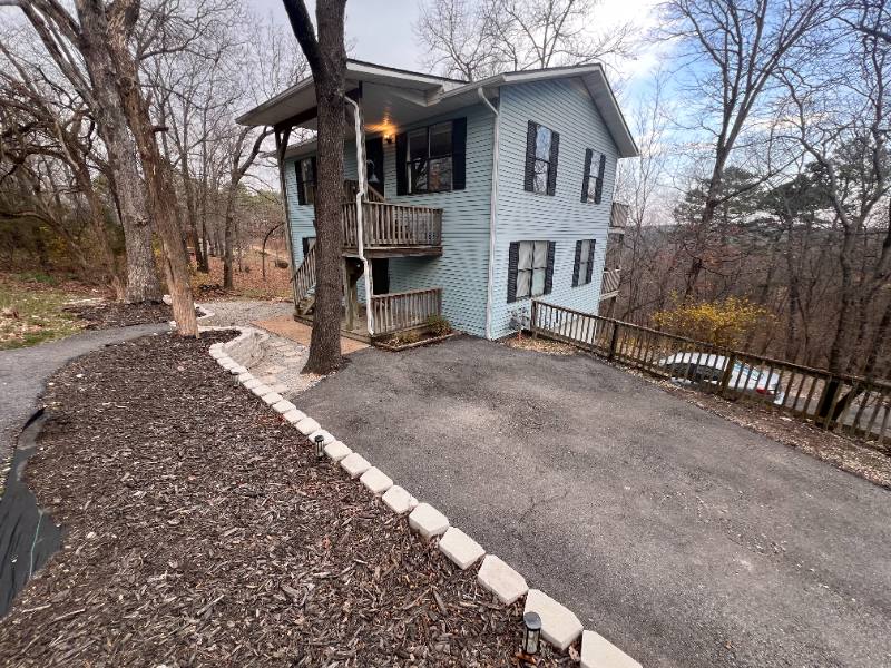 Apartment for rent at 621 County Rd 207 #2, Eureka Springs, AR 72632
