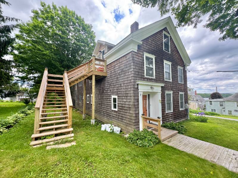 Apartment for rent at 13 McDonald St #ATTIC, Bucksport, ME 04416