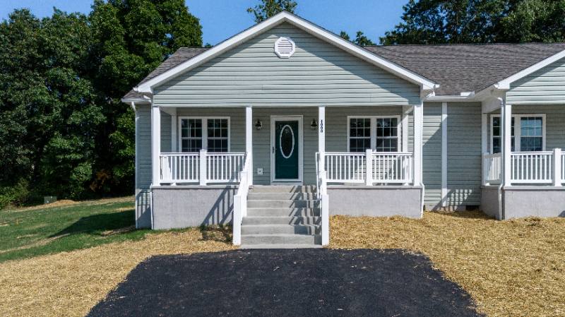 Townhouse for rent at 1012 Ivanhoe Ave, Waynesboro, VA 22980