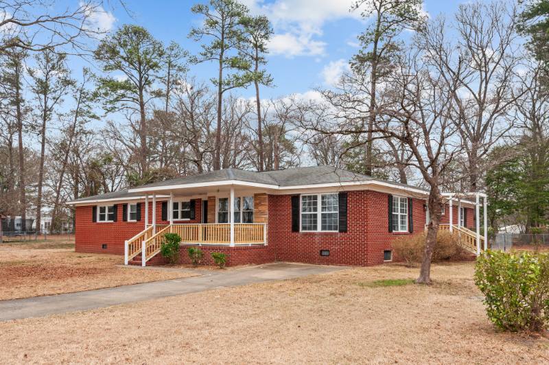 House for rent at 205 Woodside Dr, Goldsboro, NC 27534