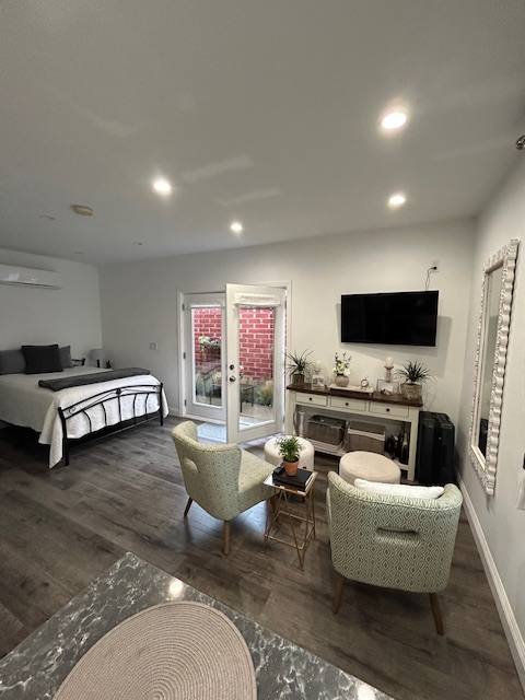 House for rent at 8322 Ramsgate Ave 8324, Los Angeles, CA 90045