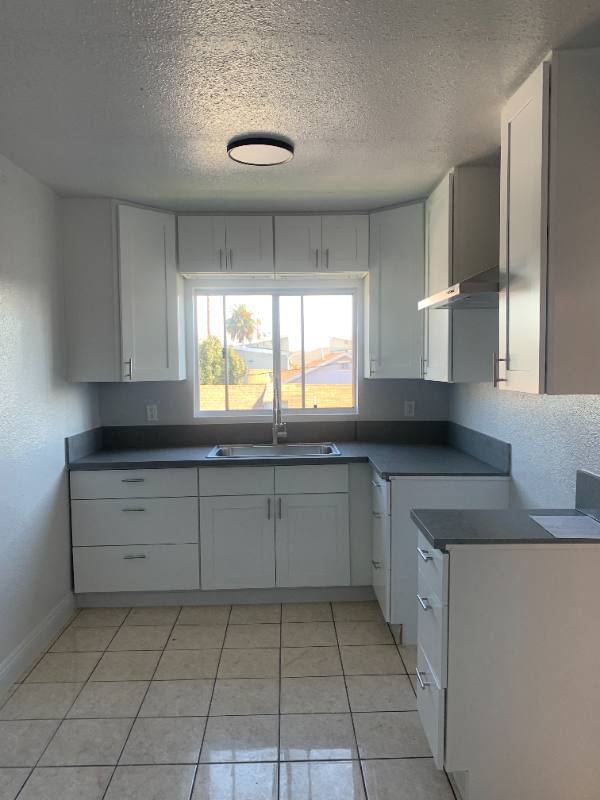 Apartment for rent at 641 W 92nd St #16, Los Angeles, CA 90003
