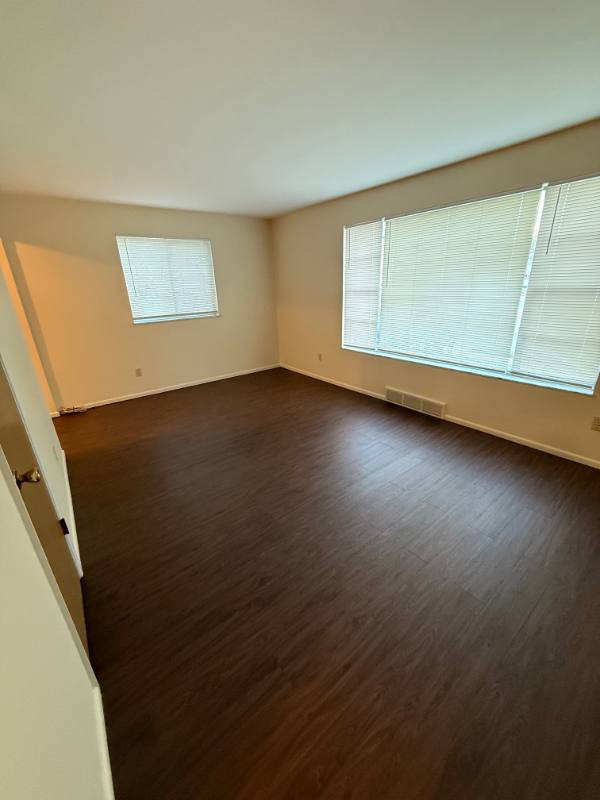 Apartment for rent at 5401 Eichelberger 1B #1B, Saint Louis, MO 63109