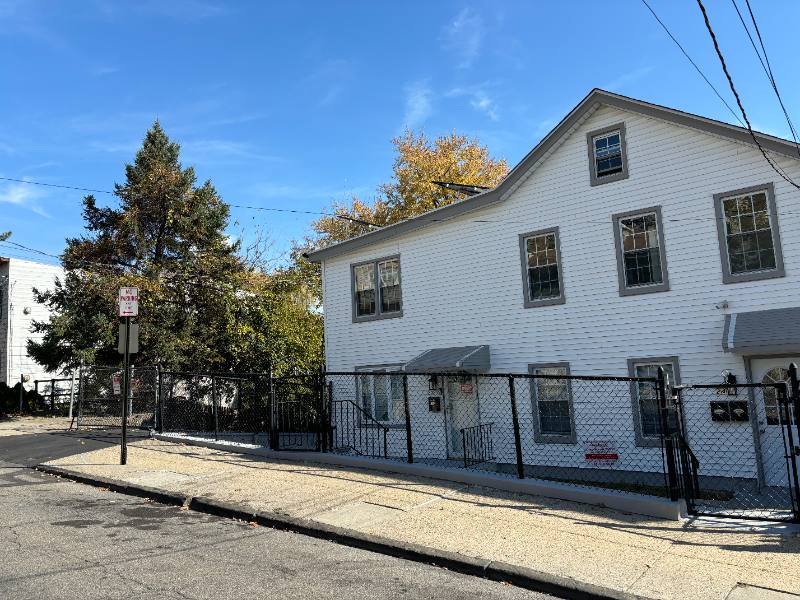 Apartment for rent at 240 Sommerville Place #1, Yonkers, NY 10703