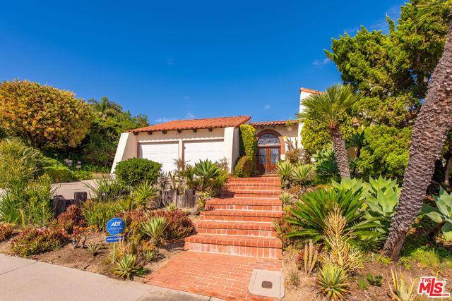 House for rent at 3636 Malibu Country Dr, Malibu, CA 90265