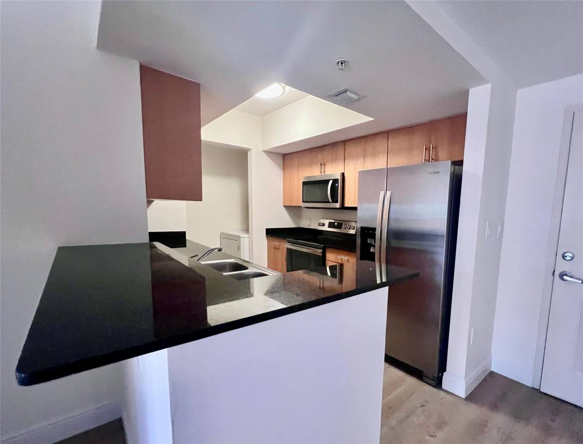 Apartment for rent at 9357 SW 77th Ave #303, Miami, FL 33156
