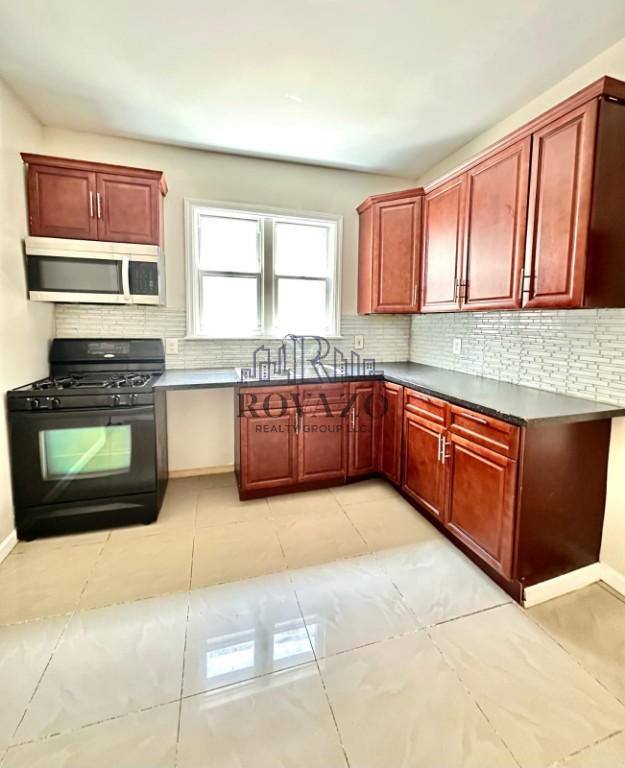 Apartment for rent at 90 N 15th St #3, East Orange, NJ 07017