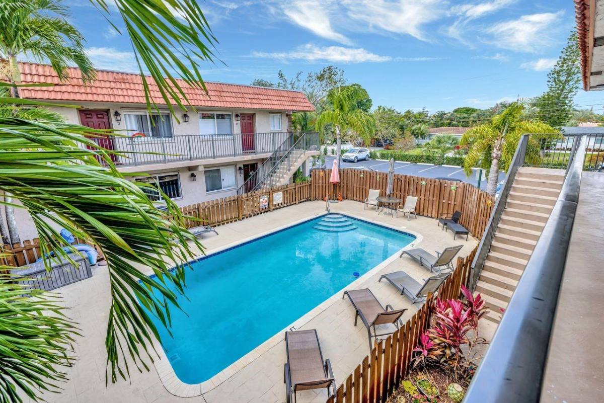 Apartment for rent at 3030 NE 5th Terrace #8, Fort Lauderdale, FL 33334