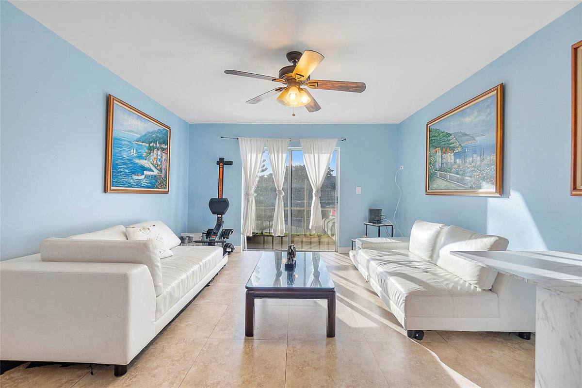 Apartment for rent at 4128 NW 88th Ave #202, Coral Springs, FL 33065