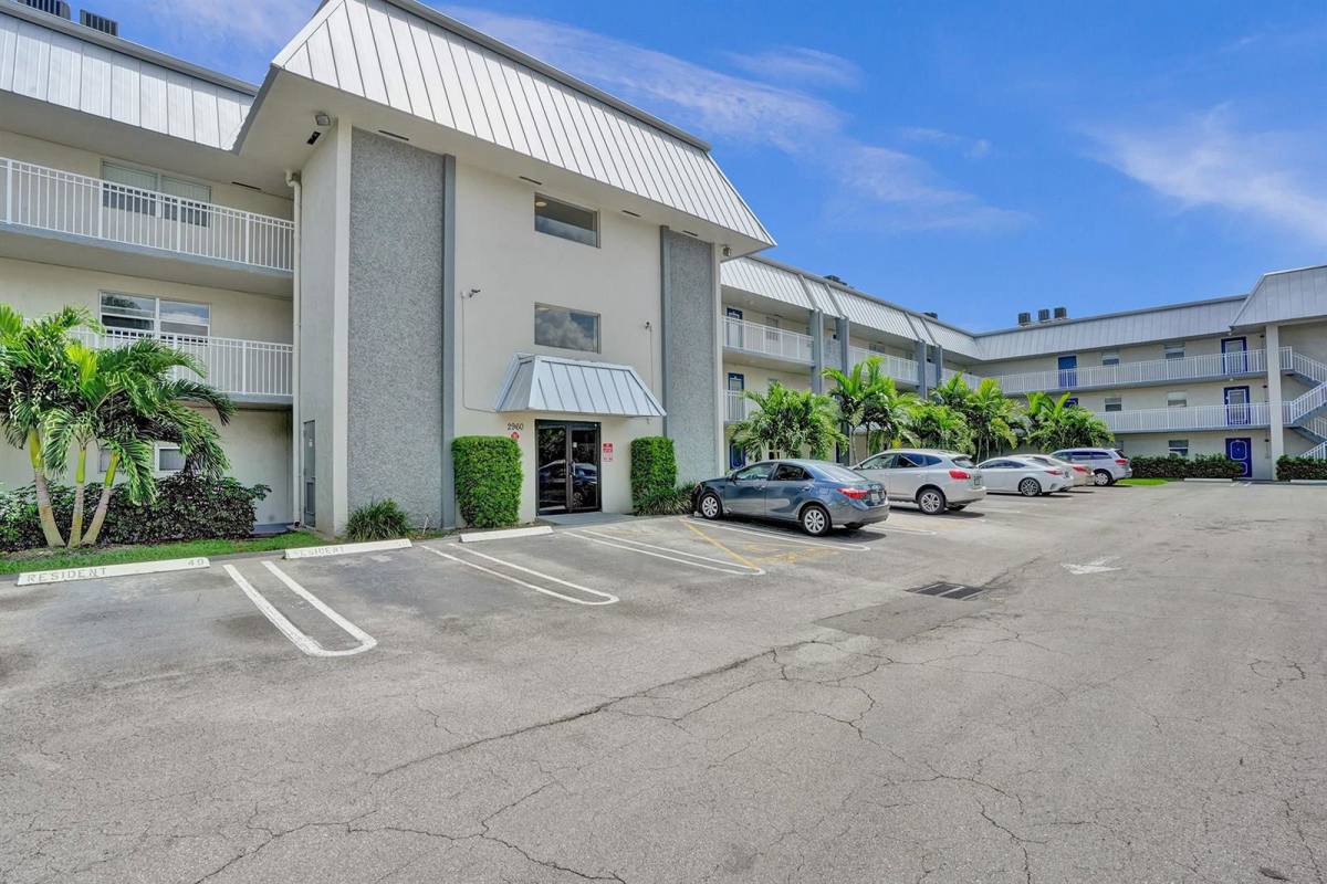 Condo for rent at 3000 Riverside Dr #202, Coral Springs, FL 33065