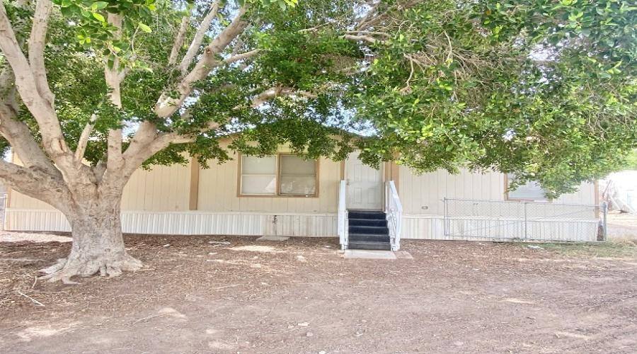 House for rent at 712 S Vaughn Ave, Yuma, AZ 85364