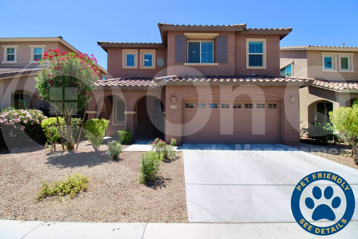 House for rent at 5353 W Desert Hollow Dr, Phoenix, AZ 85083