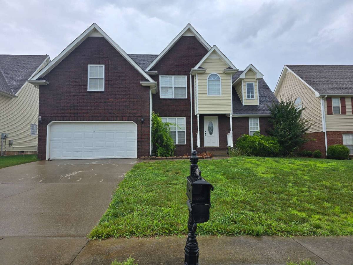House for rent at 3529 Southwood Dr, Clarksville, TN 37042