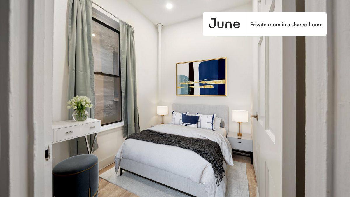 Apartment for rent at 611 E 11th St #A, New York, NY 10009