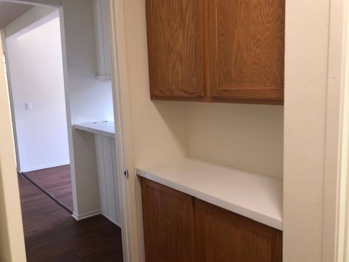 Apartment for rent at 23251 Los Alisos Blvd, Lake Forest, CA 92630