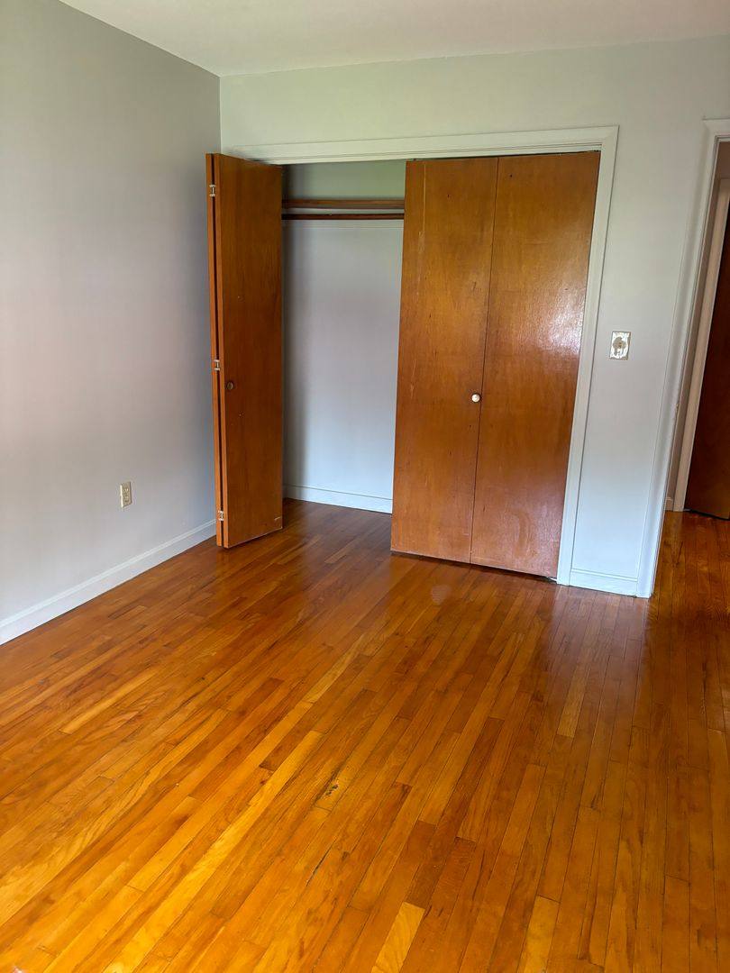 Apartment for rent at 367 Broadview Terrace, Hartford, CT 06106