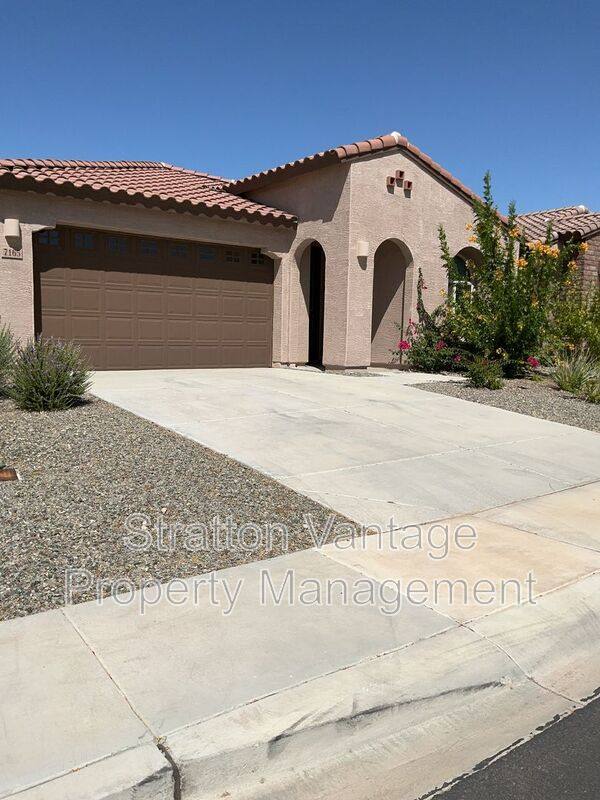House for rent at 7165 S Bruins Rd, Gold Canyon, AZ 85118