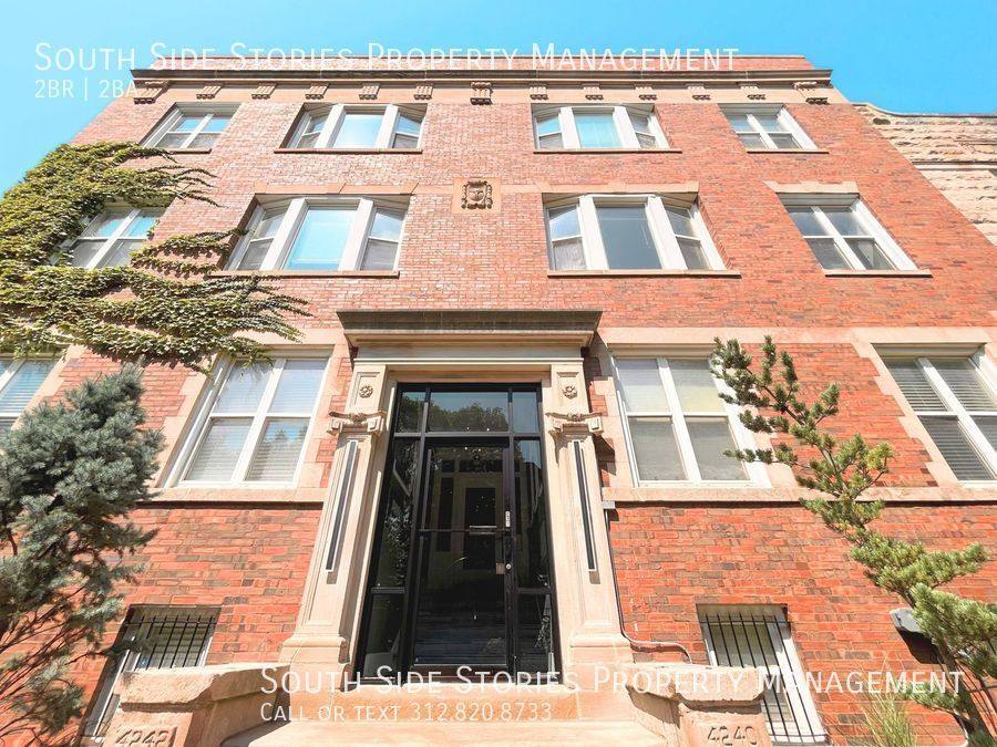 Apartment for rent at 4240 S Calumet Ave #2N, Chicago, IL 60653