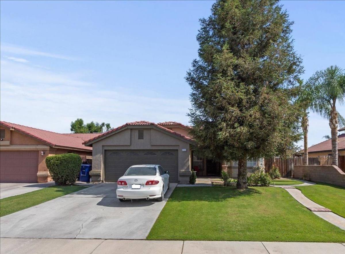 House for rent at 4528 Southern Breeze Dr, Bakersfield, CA 93313