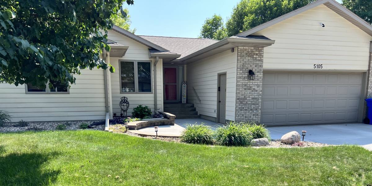 House for rent at 5105 E Fernwood Dr, Sioux Falls, SD 57110