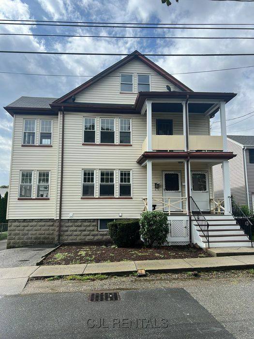 Apartment for rent at 31 Evans St #31, Watertown, MA 02472