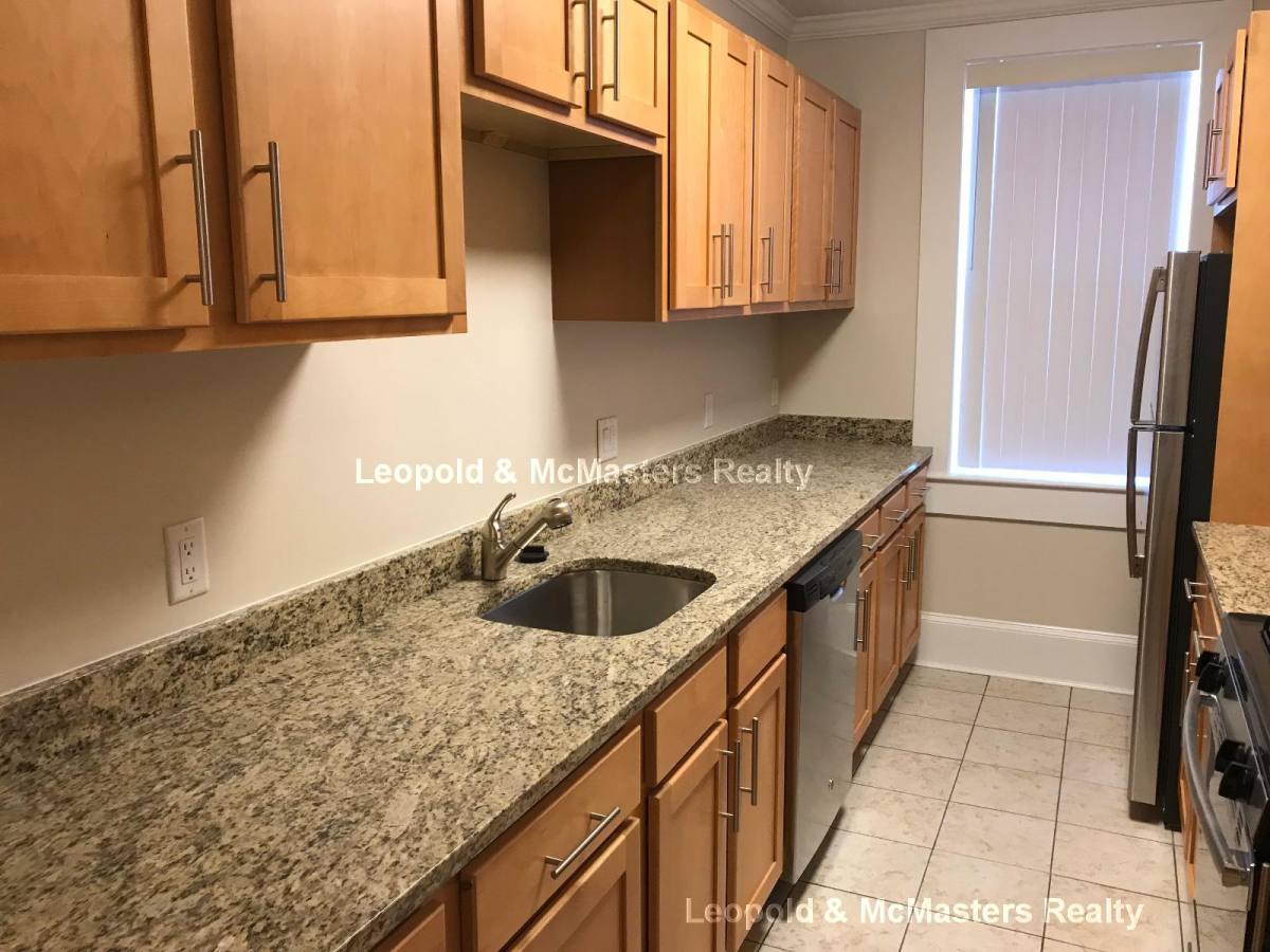 Apartment for rent at 18 Short St #3, Brookline, MA 02446