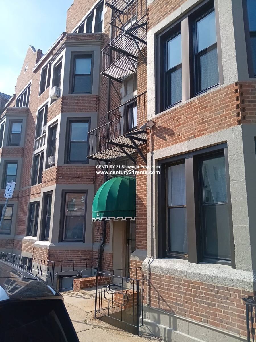 Apartment for rent at 4 Commonwealth Court #7, Brighton, MA 02135