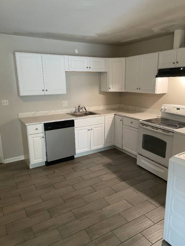 Apartment for rent at 63 Pine St NE, Fairburn, GA 30213