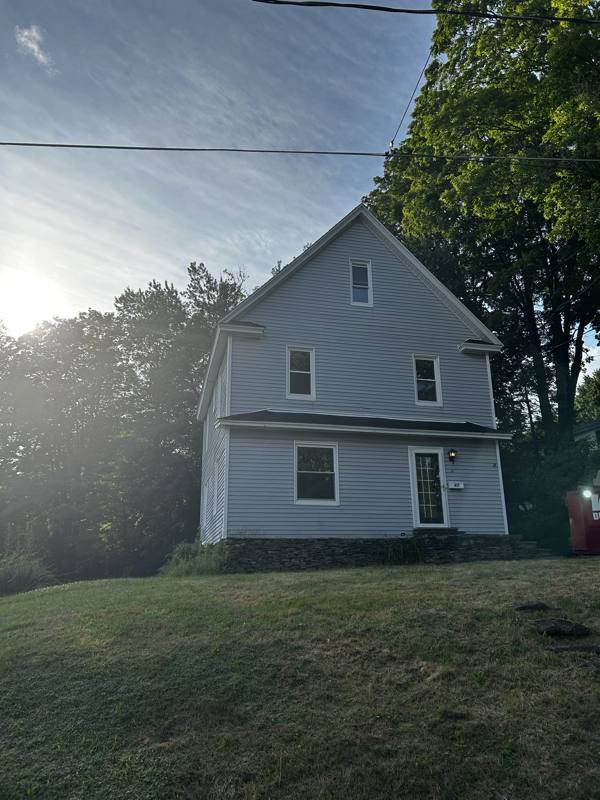 House for rent at 417 Waverly Ave, Clarks Summit, PA 18411