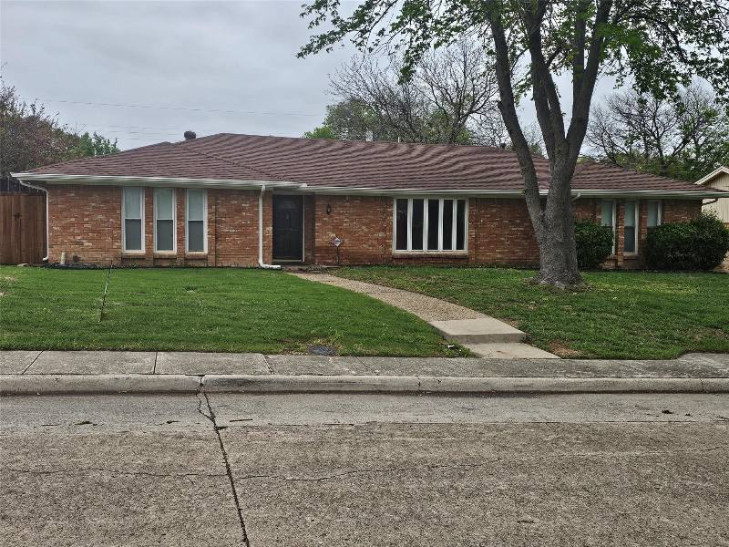 House for rent at 2905 Brookvew Dr, Plano, TX 75074