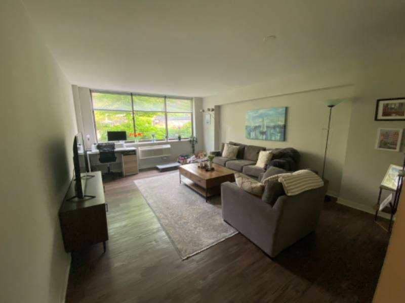 Apartment for rent at 320 W Illinois St #200, Chicago, IL 60654