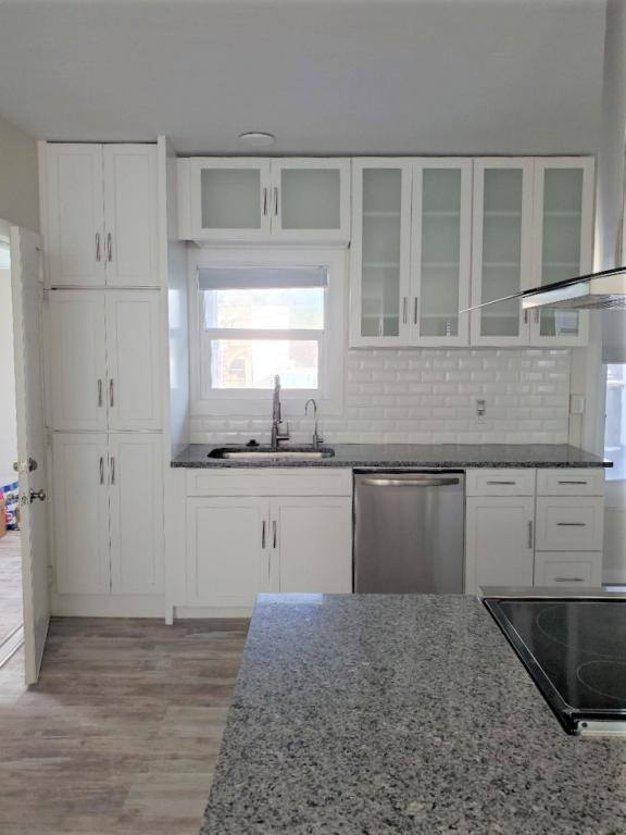 Apartment for rent at 869 NW Beach Dr, Newport, OR 97365