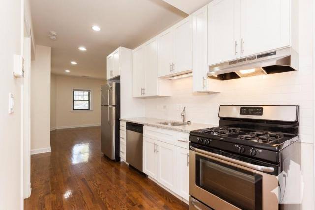 Apartment for rent at 4816 N Wolcott, Chicago, IL 60640
