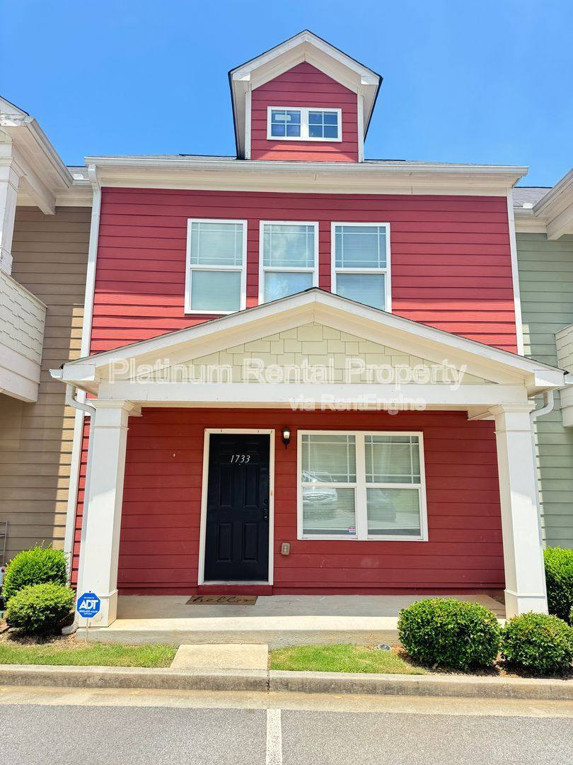 Townhouse for rent at 1733 Brookside Lay Circle, Norcross, GA 30093