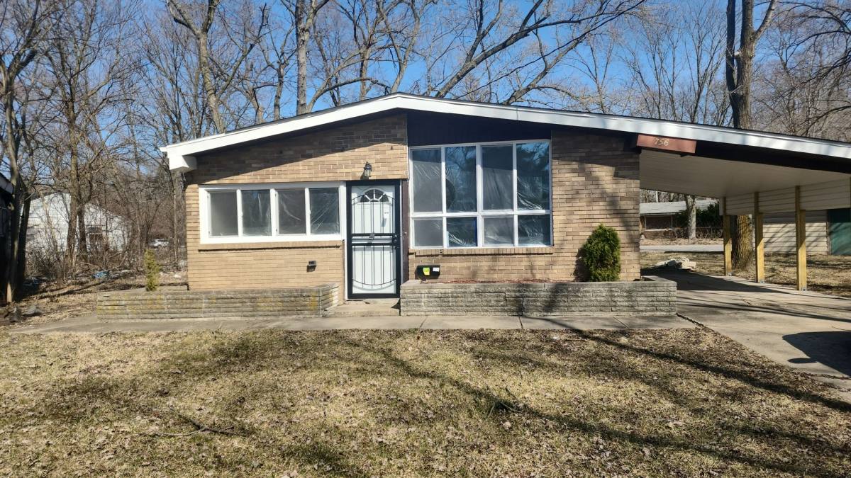 House for rent at 756 E 48th Place, Gary, IN 46409
