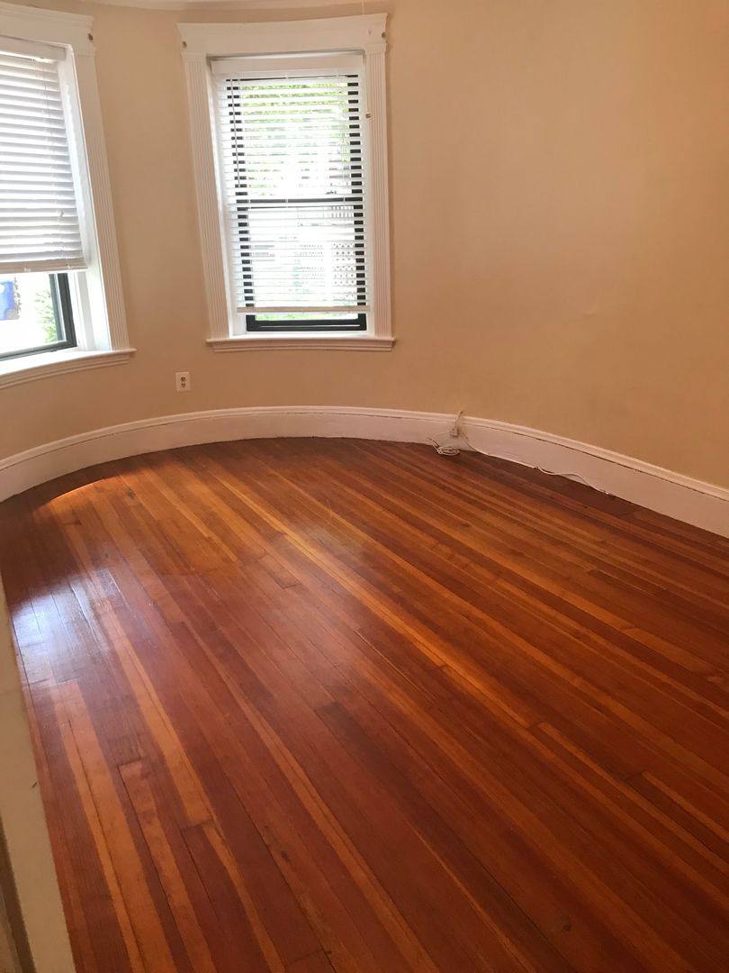 Apartment for rent at 23 Linden Place #1A, Brookline, MA 02445