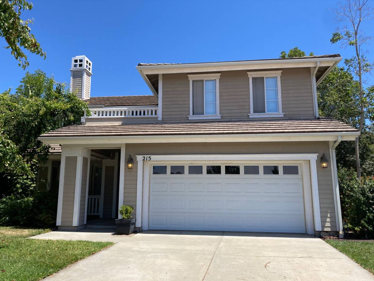 House for rent at 215 Oak View Lane, Santa Barbara, CA 93111